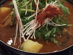 -喇喇排骨火锅·传统韩式脊骨汤(望京西园总店)