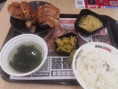 -犟骨头排骨饭•大骨面(弘阳广场店)