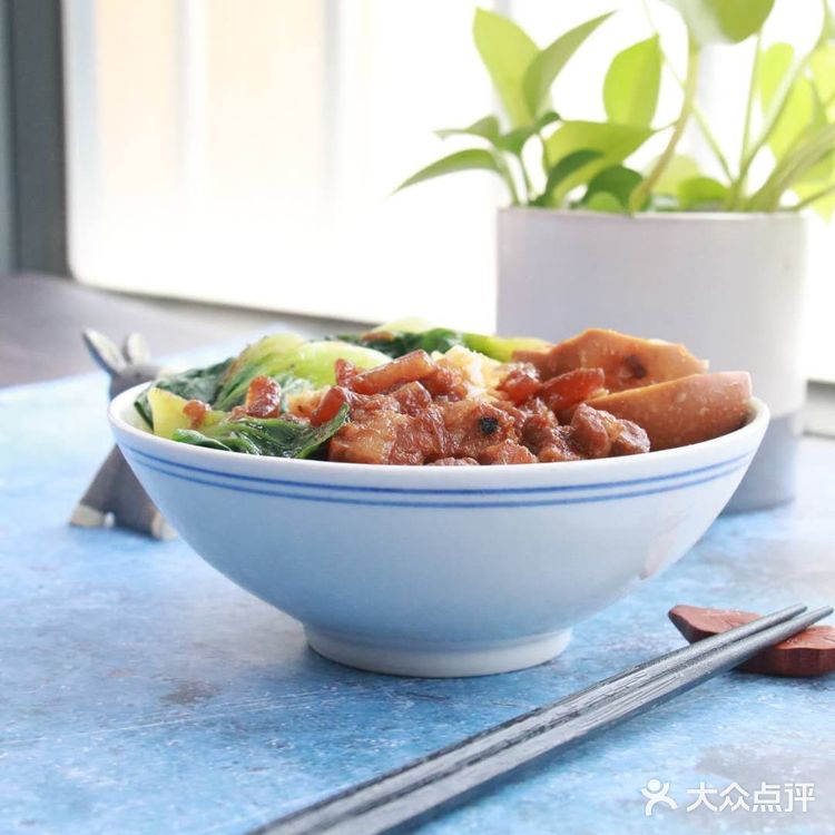 新手卤肉饭制作攻略:4步上手,连吃3碗!