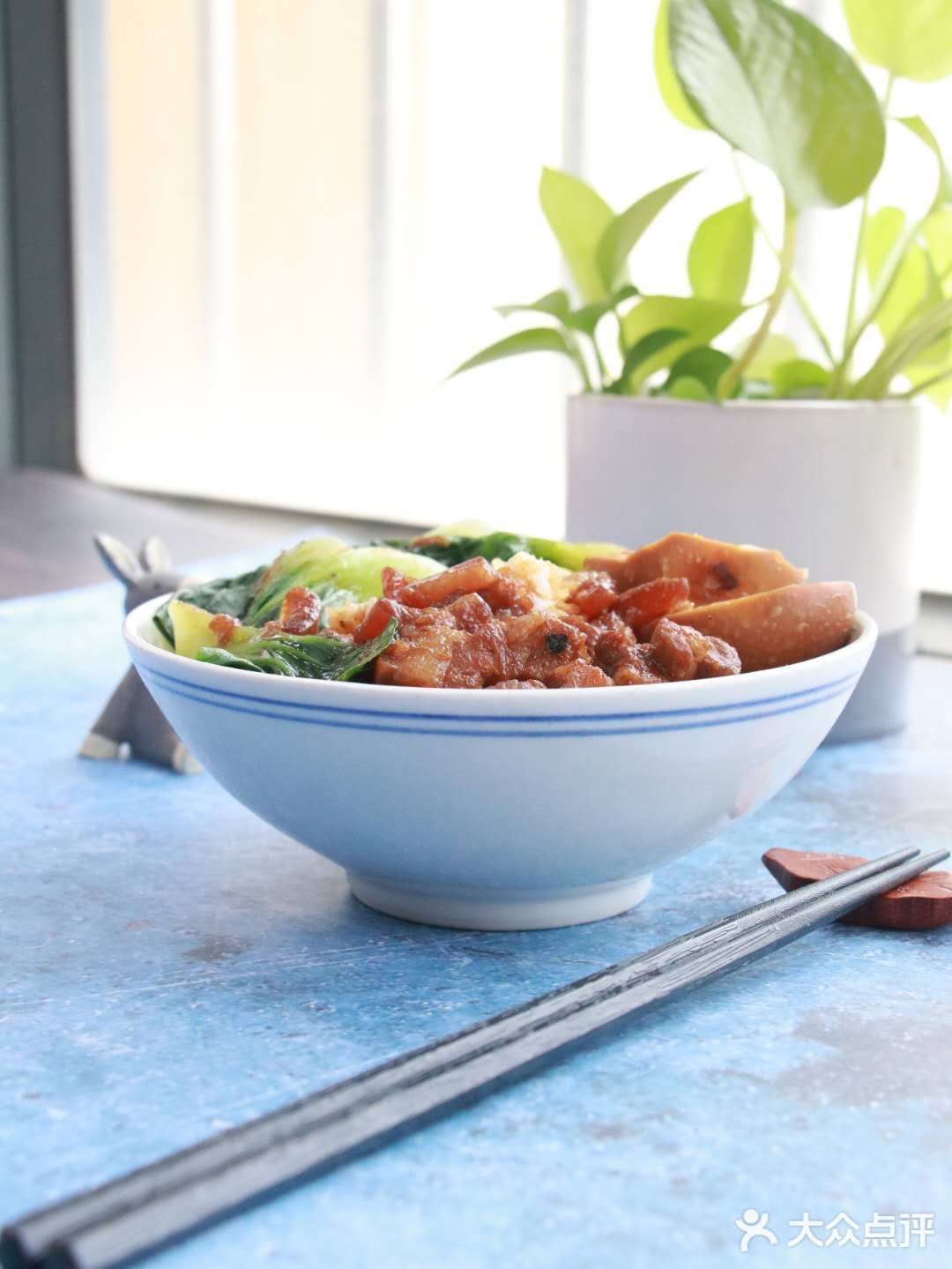 新手卤肉饭制作攻略：4步上手，连吃3碗！