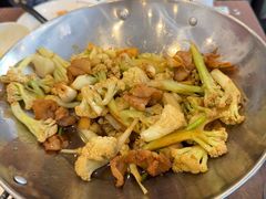 -今鲜源酒店·海鲜锅贴青岛菜(新湛路店)