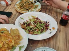 -合合春饼·酱骨·东北菜(潘家园店)