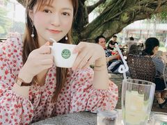 -侯臣咖啡文化村