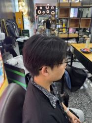 -藤野造型·烫·染发型设计店