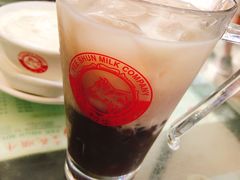 -义顺牛奶公司(庇利金街店)