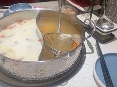 -左庭右院鲜牛肉火锅(浦江欢乐颂店)