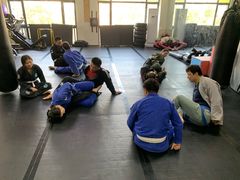 -金翼跆拳道巴西柔术拳击格斗学院