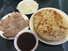 -李连贵酒家熏肉大饼(昆明街店)