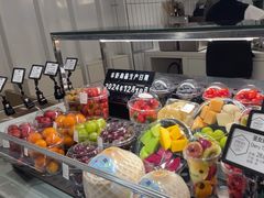 -每日新鲜水果吧(上海环球金融中心店)