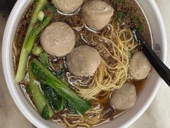 -颂记牛肉粉