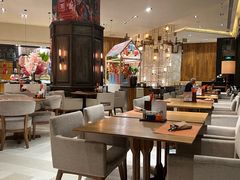 -松咖啡自助餐厅·松北香格里拉