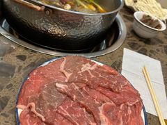 -乳仔牛牦牛汤锅 烤羊排(松潘古城店)