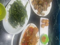 -小海豚•老字号海鲜餐厅(天涯店)