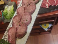 -喜牛烧肉酒场·黑金店(威高广场店)