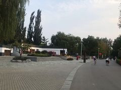 -燕郊植物园