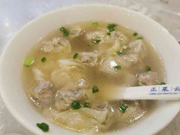 得道正果云吞(维多利店)-"正果云吞店铺还是蛮多的,而且正果的云吞馅.