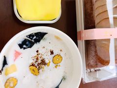 -津椰本·海南正宗椰奶清补凉(店一店)