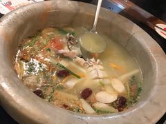 -抚仙湖生态石锅鱼野生菌(告庄店)