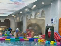 -龙格亲子游泳·水育早教运动中心(龙湾天街店)