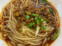 -八一路好吃街(雨田商务大厦店)