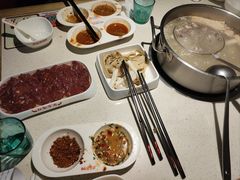 -浪里寻·臻牛养生牛肉火锅(方圆荟店)