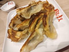 -肥叔锅贴(大钟楼店)