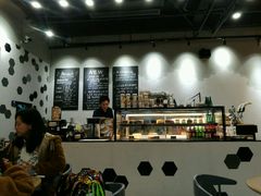 -HELLO 27 意面·沙拉·帕尼尼