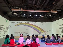 -小鸡哆哆故事屋·儿童乐园(嘉里城店)