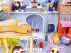 -泡泡玛特POPMART(侨福芳草地店)
