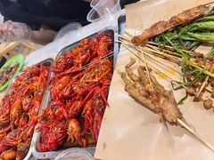 -郑记•不夜城烧烤•龙虾•虾蟹(黄鹤楼店)