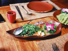 大理风味葱椒鸡-花马天堂云南餐厅 Lost Heaven(高邮路店)