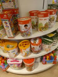 -孩子王童乐园(洛阳万达店)