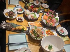 -花和海鲜自助(梅江店)