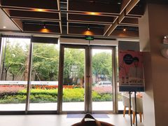 -瑞幸咖啡(杭州绿地中央店)