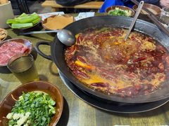 -黄潇洒老火锅(九眼桥宏济巷店)