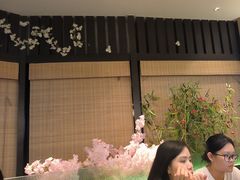 -極屋鮨牛 · 烧肉酒场(时代C馆店)