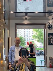 -卡尔诗·科技美肤连锁