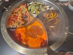 -廖掌柜·重庆鲜货火锅(上海首店)