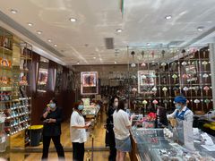 -VENCHI 闻绮(上海佛罗伦萨小镇店)