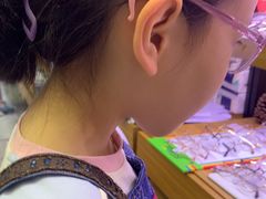 -美空眼镜·星趣控·新乐学·控优点合作店(周浦万达店)