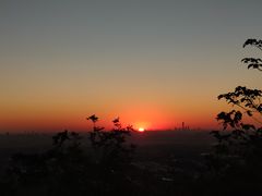 -鬼笑石后山停车场