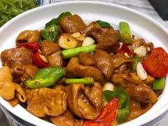 曾家肥肠煲-曾家厨房·新徽菜(高新天柱路店)