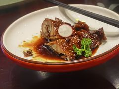 酱鸭腿-老正兴菜馆(福州路店)