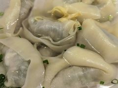 荠菜肉大馄饨-朱新年·苏式汤团·面点(北寺塔店)