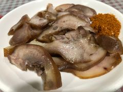 猪拱嘴-温江公平红烧兔(总店)