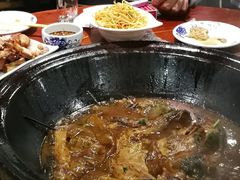 -咱屯子铁锅炖直营店(南湖大路店)