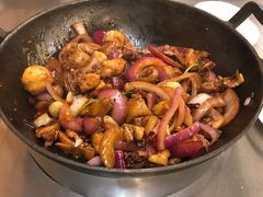 -胡须佬鸡煲四季火锅店(石厦西村直营店)