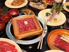 -牛YO寿喜烧·铁板烧和牛火锅自助(市府恒隆店)