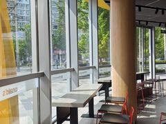 -麦当劳(北苑秋实路店)