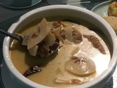 -飞虎过桥米线(翠湖店)